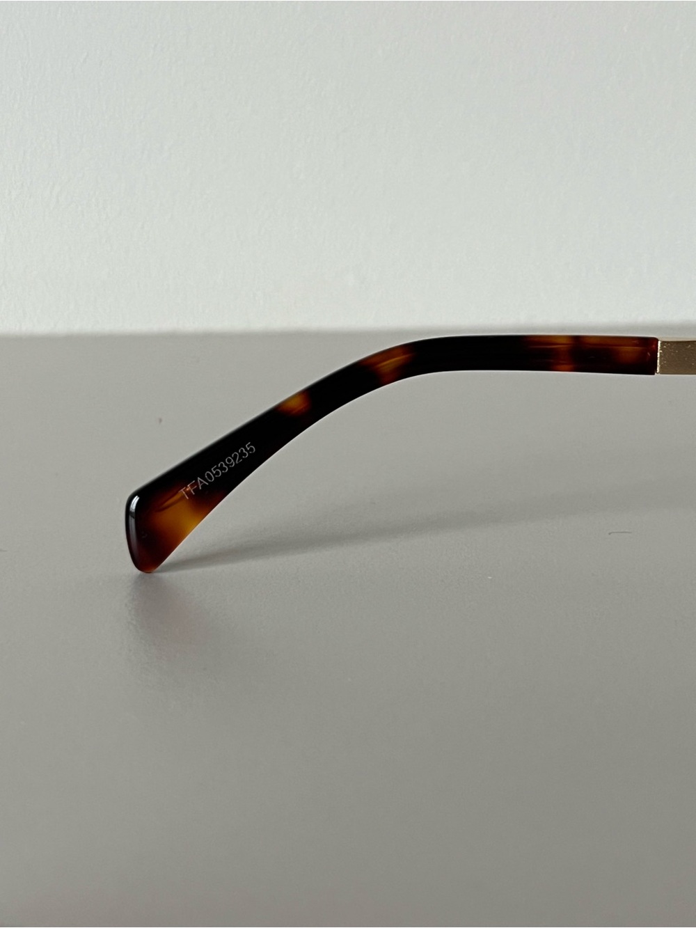 Celine Triomphe Metal 01 Sunglasses Green Lens Gold Frame - Picture 12 of 15